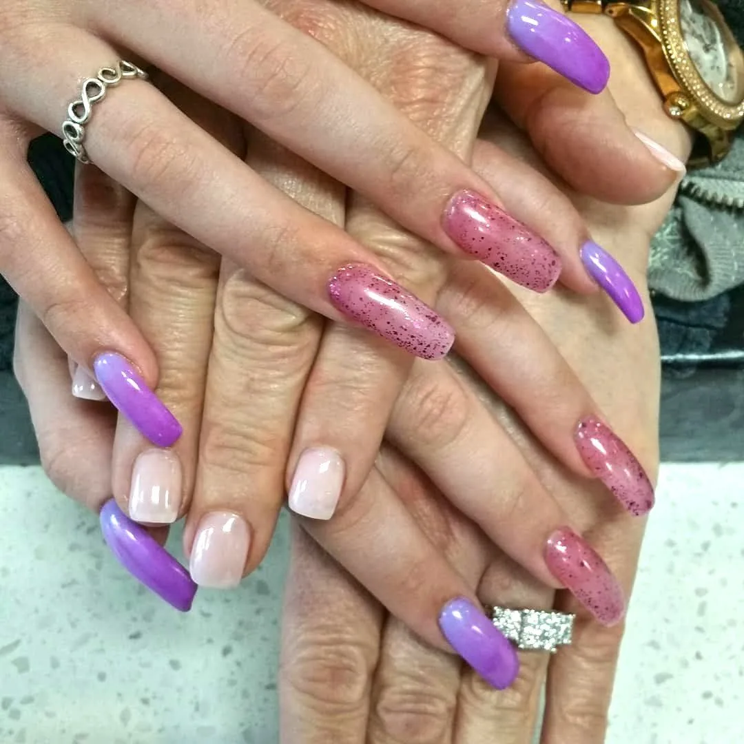 Acrylic nail set Best Nails Spalon Commack NY