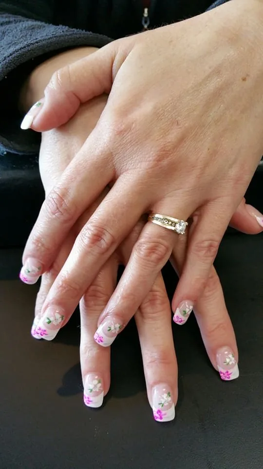 Silk nail design Best Nails Spalon