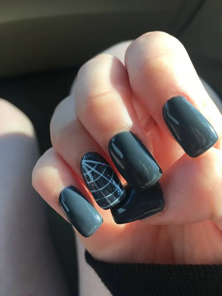 UV gel nails Long Island nail salon