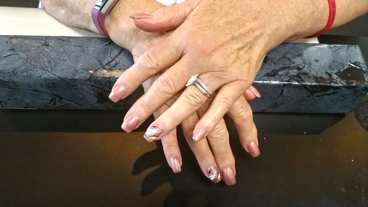 Nail art design Best Nails Spalon Commack